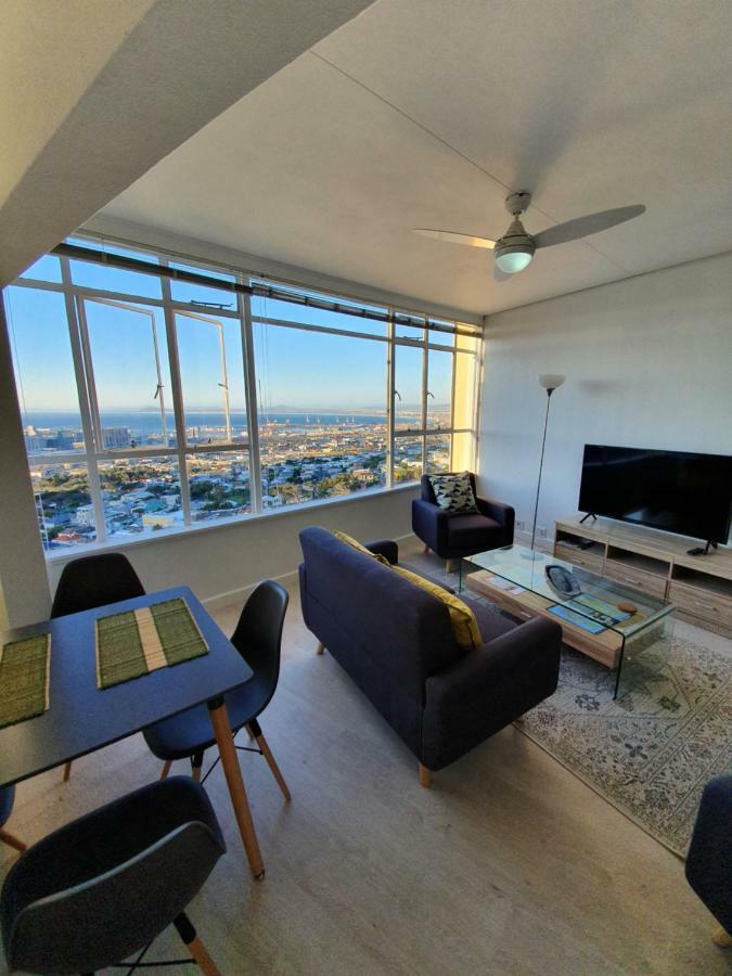 Disa Park 14th Floor With Views *
